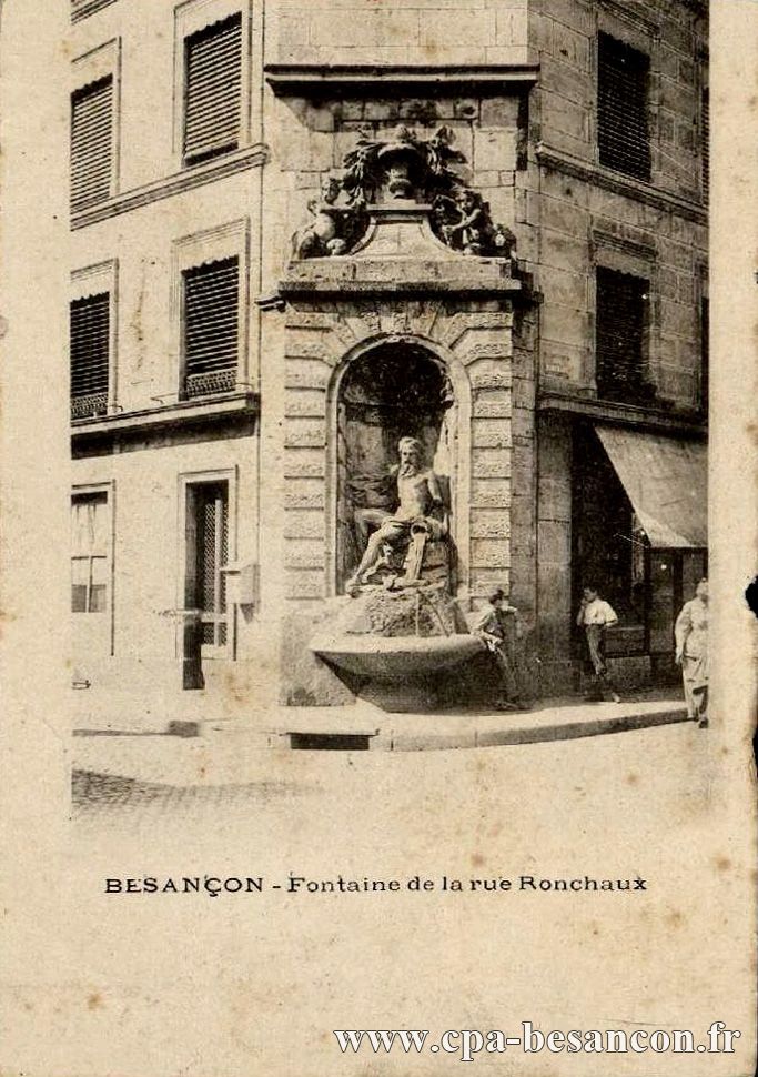 BESANÇON - Fontaine de la rue Ronchaux